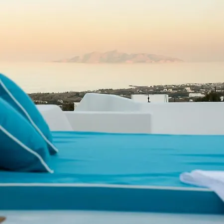 Santorini Traditional 1bd Apt With Private Hot Tub * Fira (Santorini)
